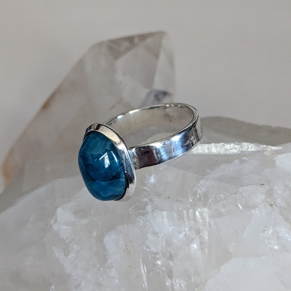 Natural Blue Apatite, 925 Silver Ring, Size 6.5 - Picture 3 of 8